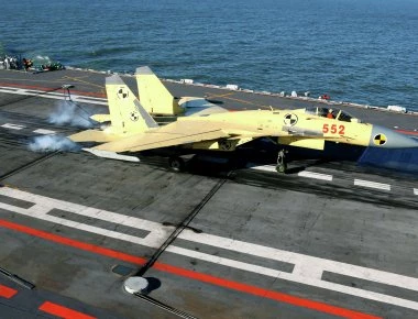 Liaoning: Το νέο βίντεο για το κινεζικό αεροπλανοφόρο που κάνει θραύση στην Κίνα